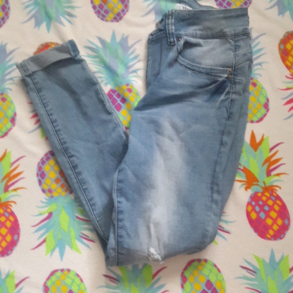 Ymi wanna betta butt jeans
